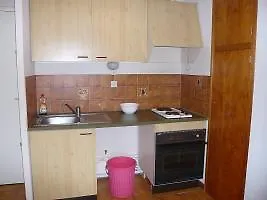 Apartment Les Pins Ensoleilles-6 By Interhome *