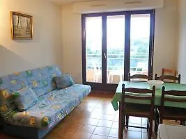 Les Pins Ensoleilles-6 By Interhome Appartement *